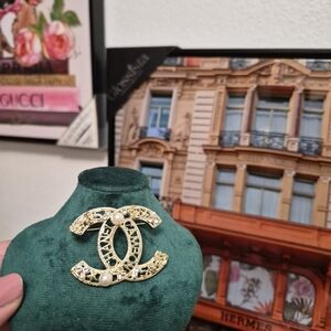 Rare CHANEL Cambon Gold Brooch with Pearls and Crystals
